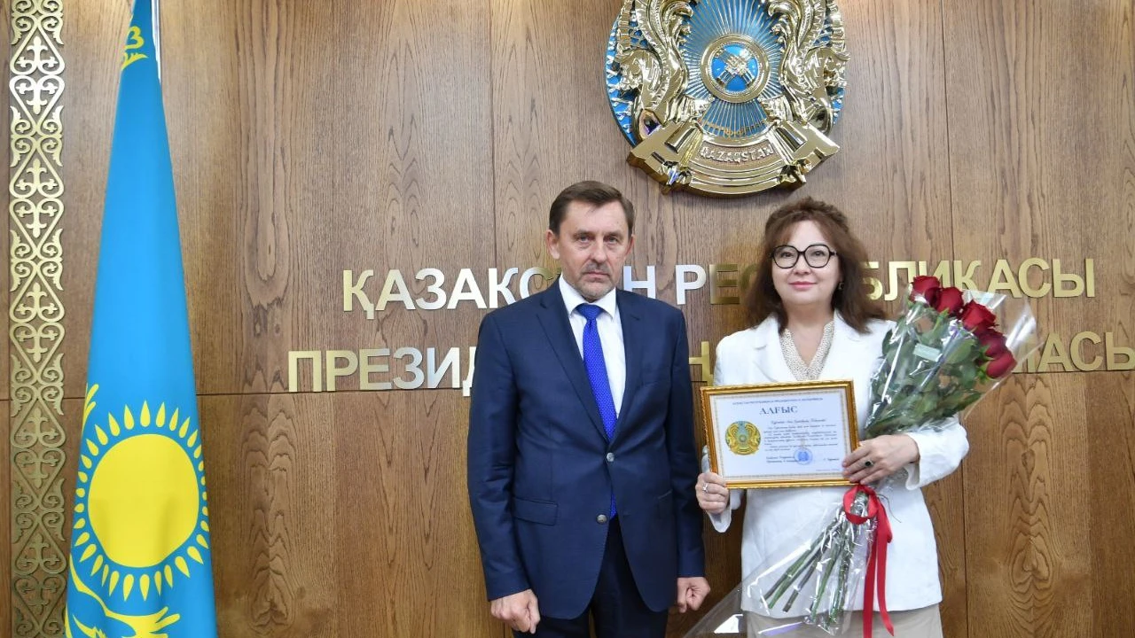Специалисты системы УМТО получили награды и поощрения ко Дня строителя