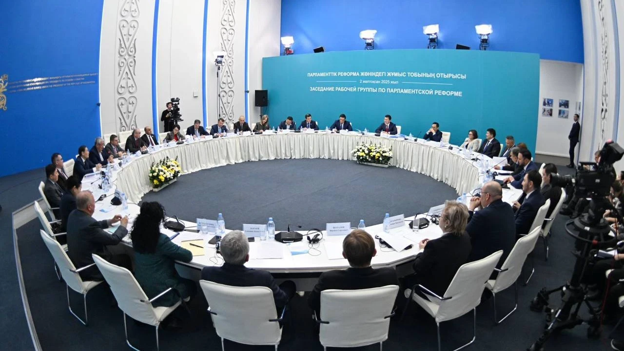 Институт парламентаризма: пять лет системной экспертной поддержки законодательного процесса 