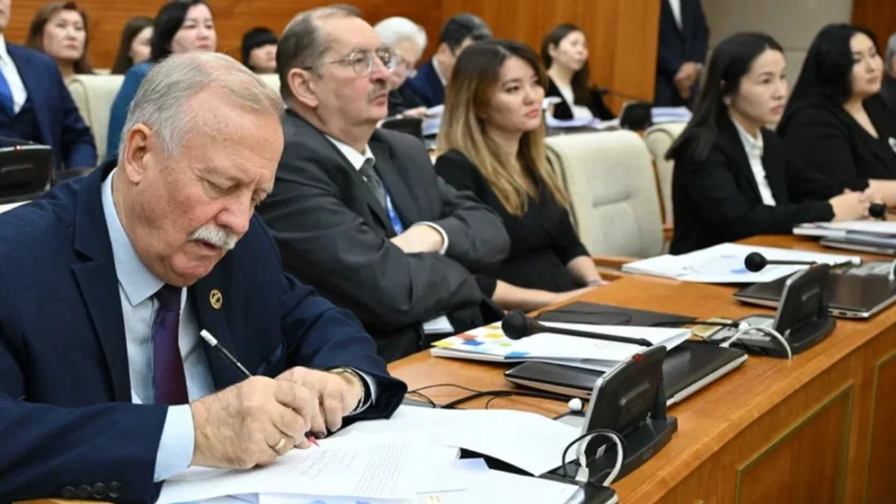 Еуразиялық форум: реформалар мен жаһандық сын-қатерлер жағдайындағы парламентаризм 